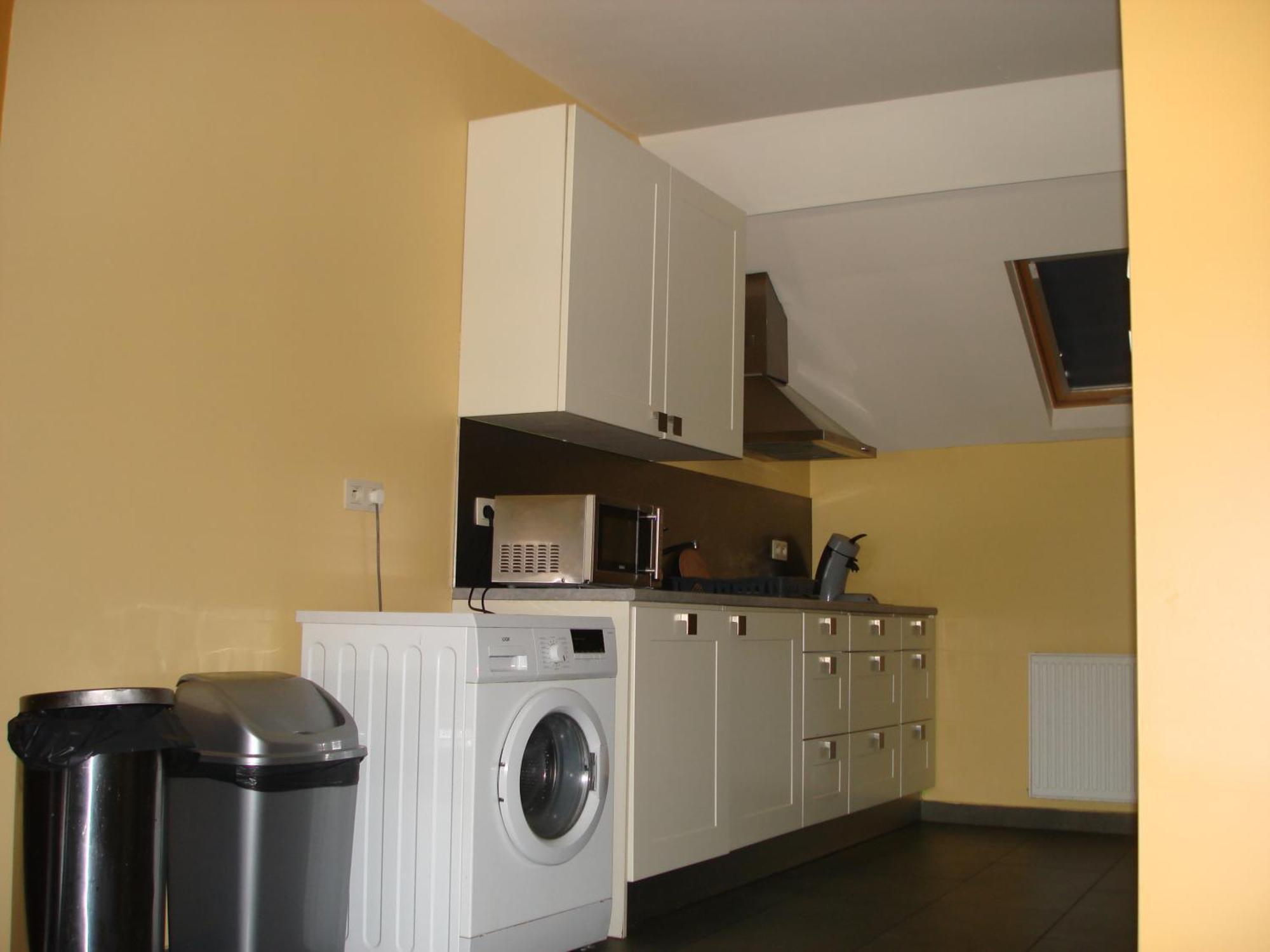 Appartement Courcelles Exterior photo